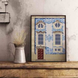 Fachada em azulejo da Igreja do Carmo